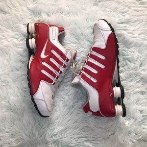 Women’s Nike Shox